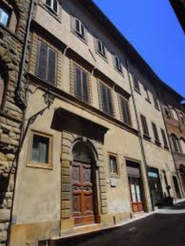TARTUFI E RICCIARELLI A VOLTERRA