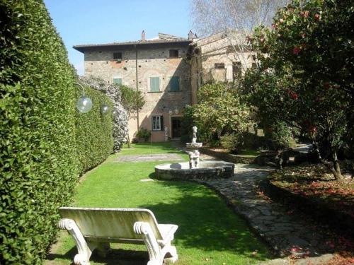 GIARDINI APERTI E VISITA ANIMATA ALLA VILLA MEDICEA DI BUTI